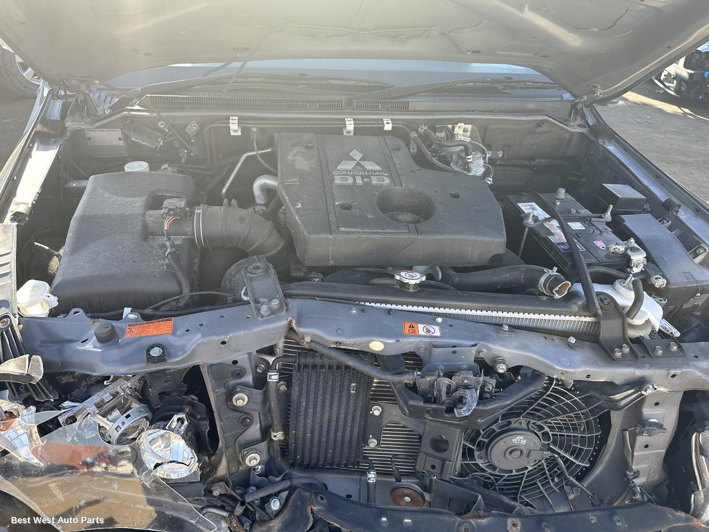 2015 MITSUBISHI PAJERO Differential Centre