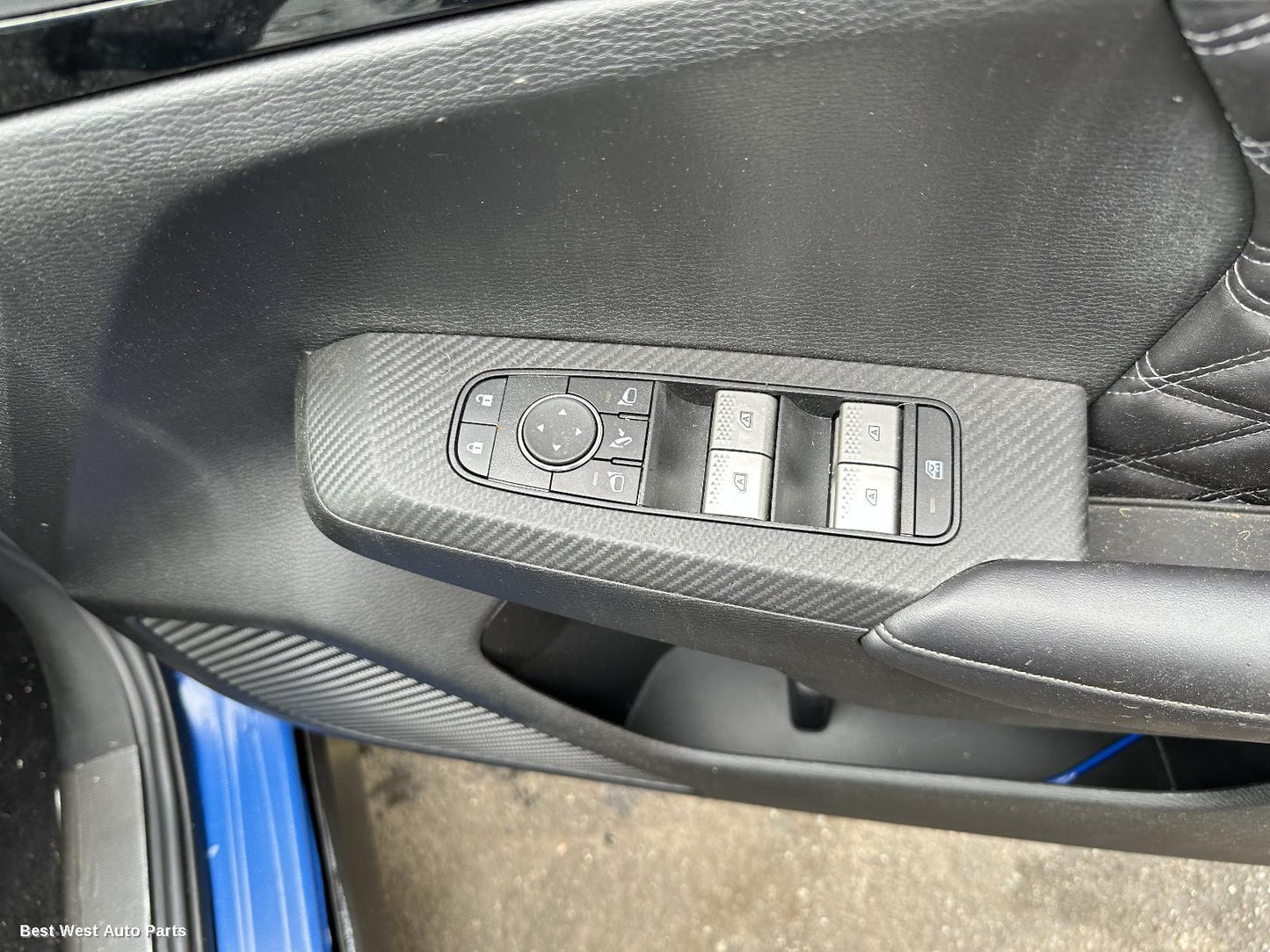 2023 MITSUBISHI OUTLANDER Pwr Dr Wind Switch