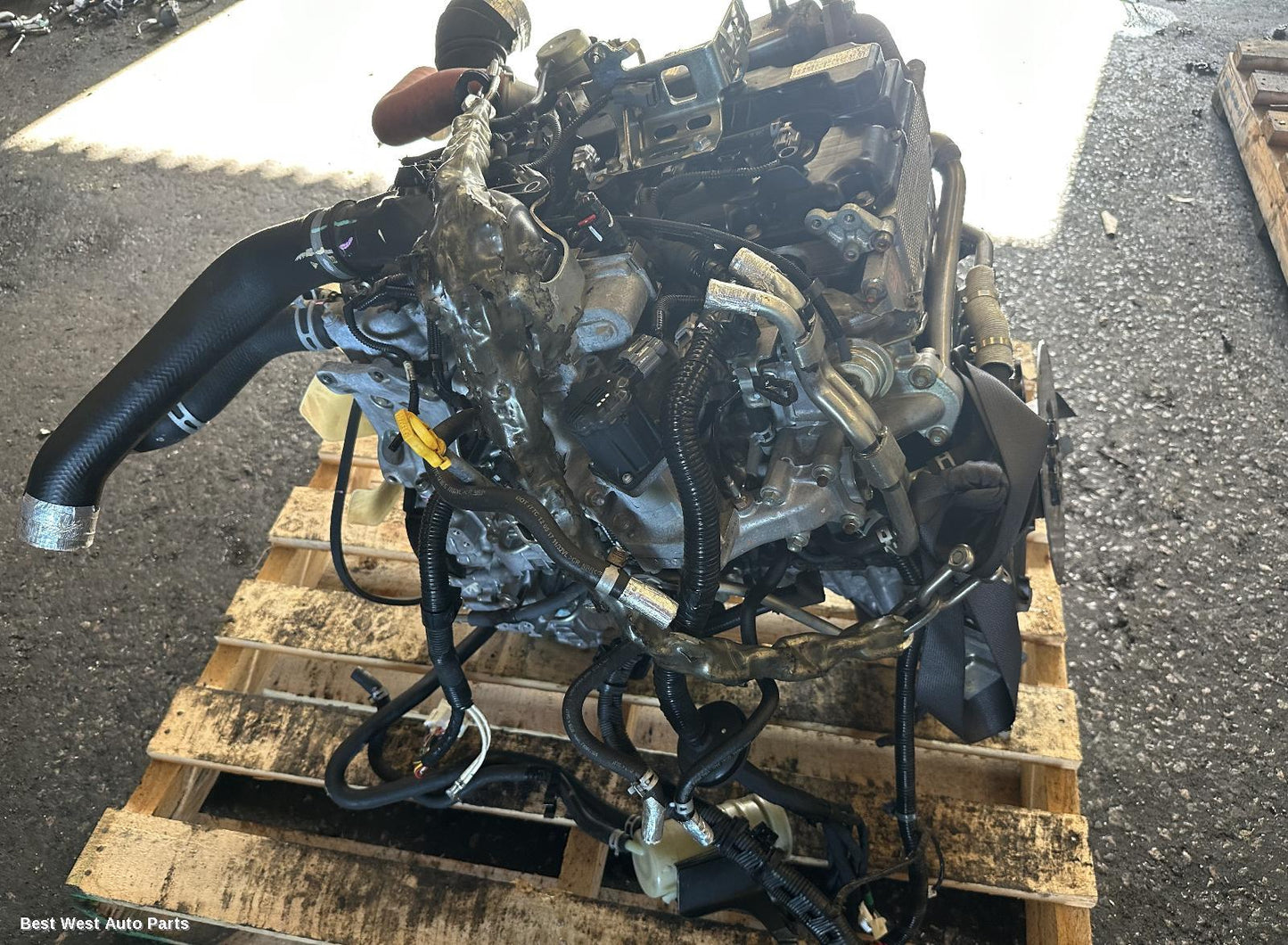 2017 ISUZU MU-X Engine