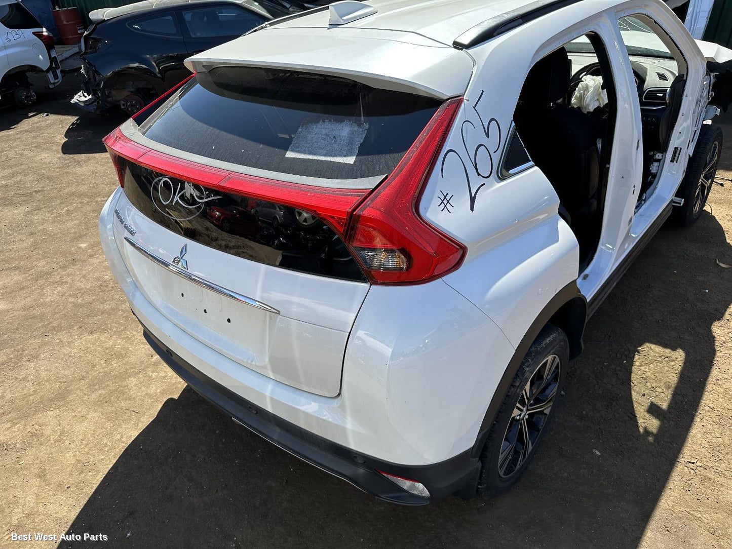 2018 MITSUBISHI ECLIPSE CROSS Rear Bumper