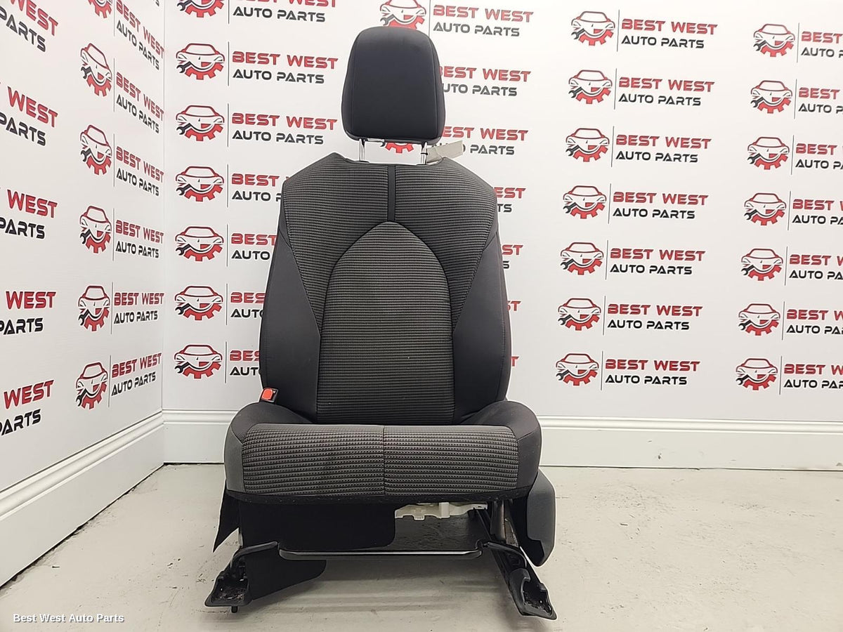 2022 TOYOTA KLUGER Front Seat