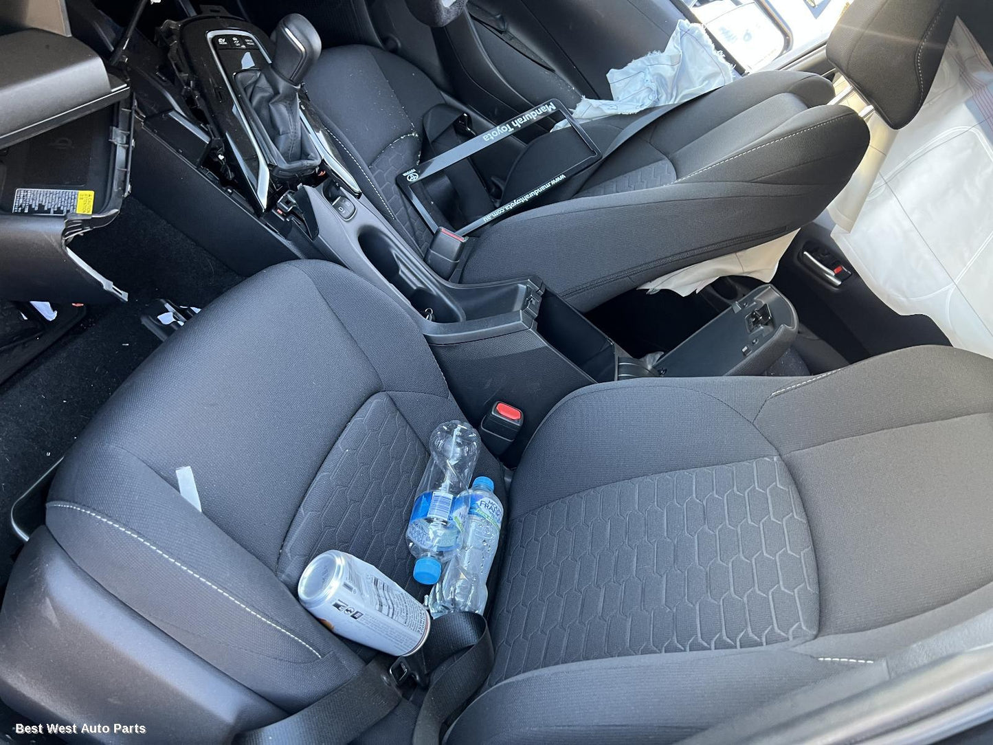 2021 TOYOTA COROLLA Console