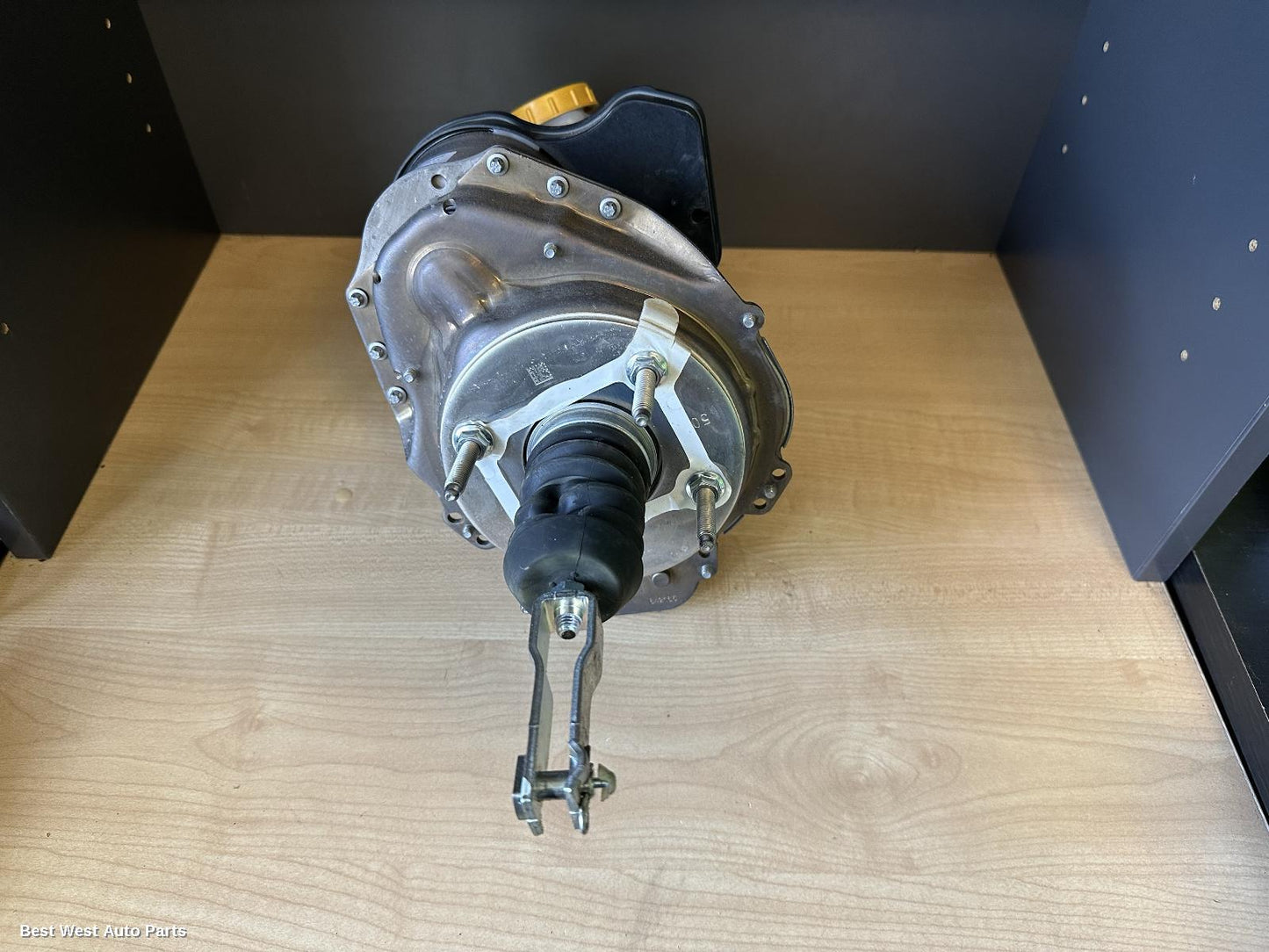 2023 SUBARU OUTBACK Brake Booster