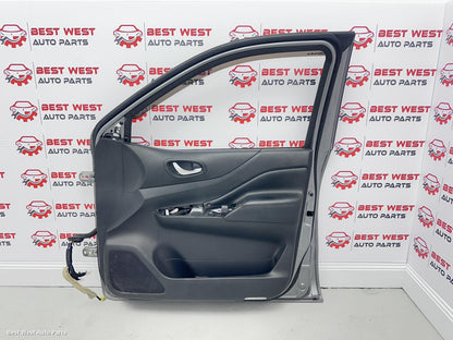 2021 NISSAN NAVARA Right Front Door