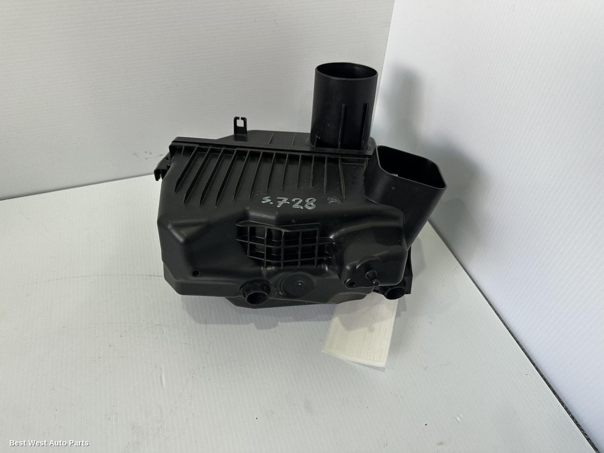 2021 TOYOTA CAMRY Air Cleaner/Box