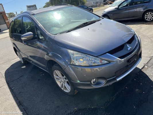 2009 MITSUBISHI GRANDIS Right Headlamp