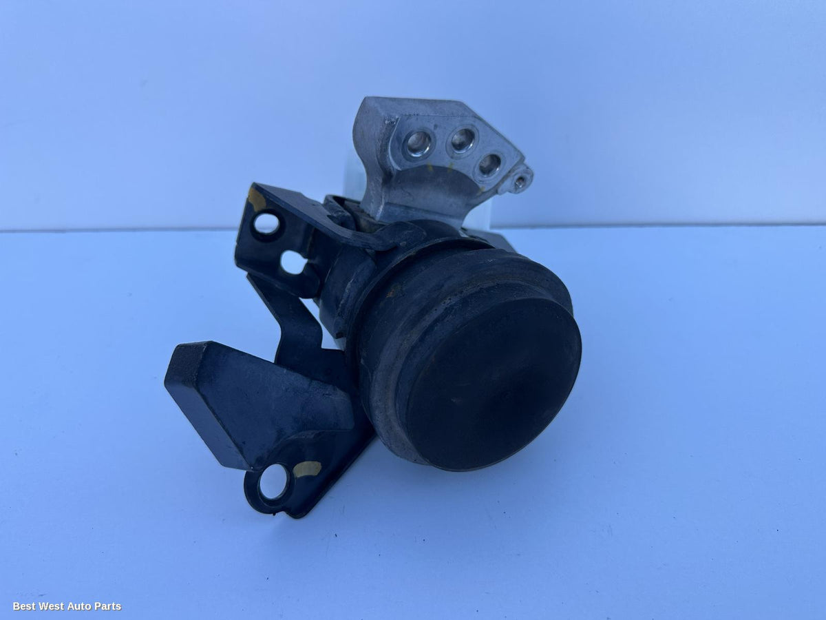 2023 SUZUKI VITARA Mount