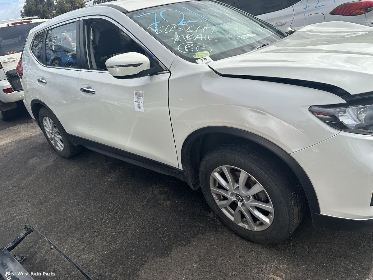 2020 NISSAN XTRAIL REVERSE_CAMERA