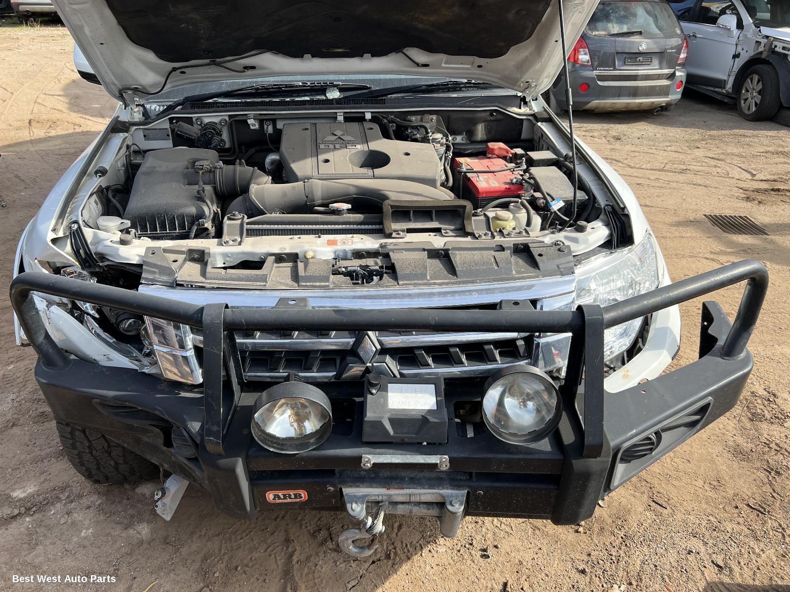 2015 MITSUBISHI PAJERO A/C Condenser