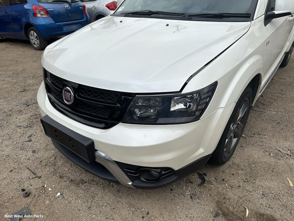 2015 FIAT FREEMONT Left Front Strut