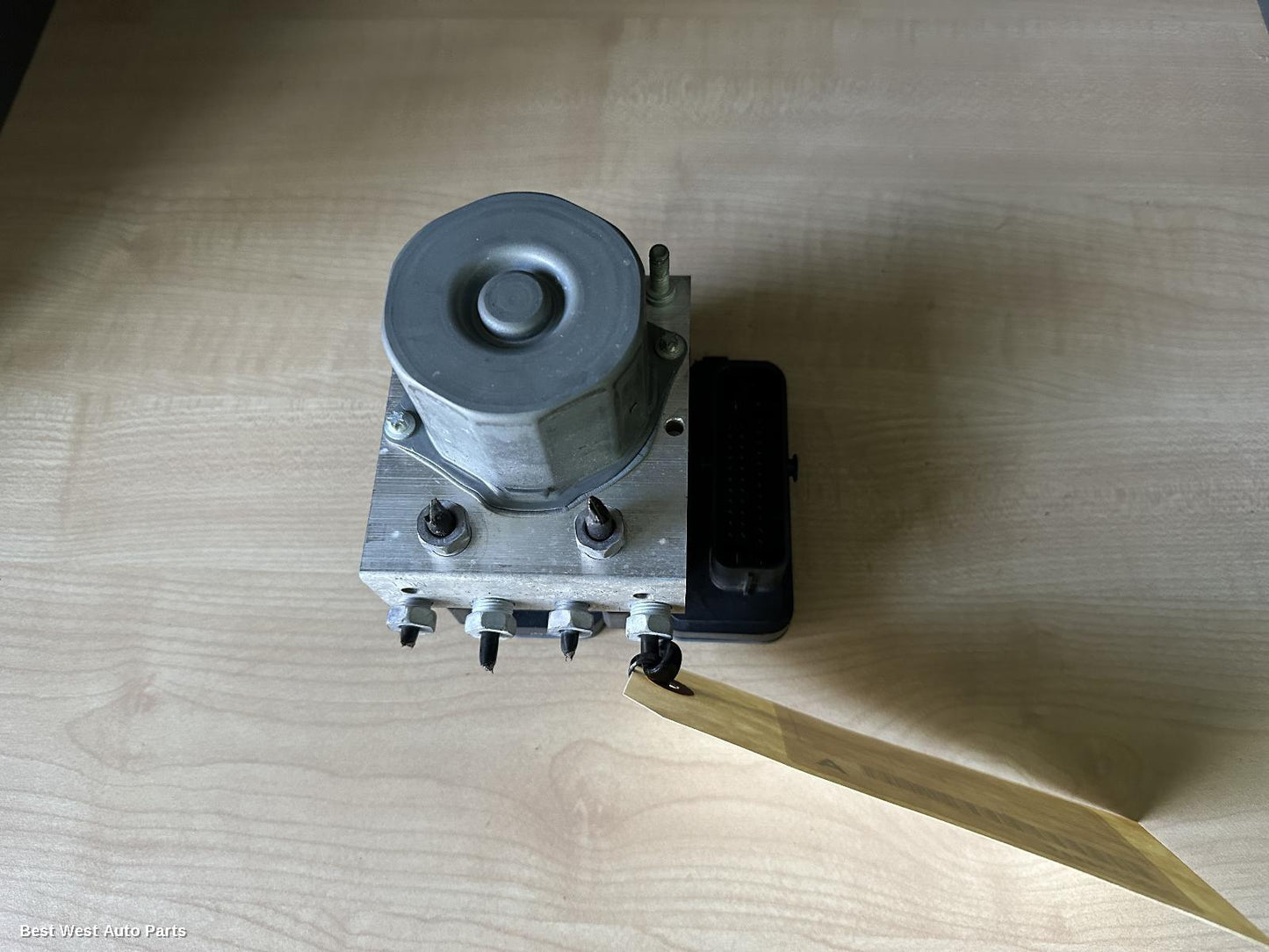 2013 HOLDEN COMMODORE Abs Pump/Modulator