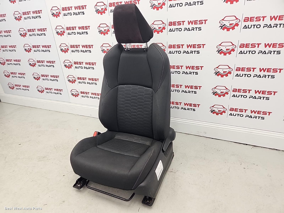 2021 TOYOTA COROLLA Front Seat