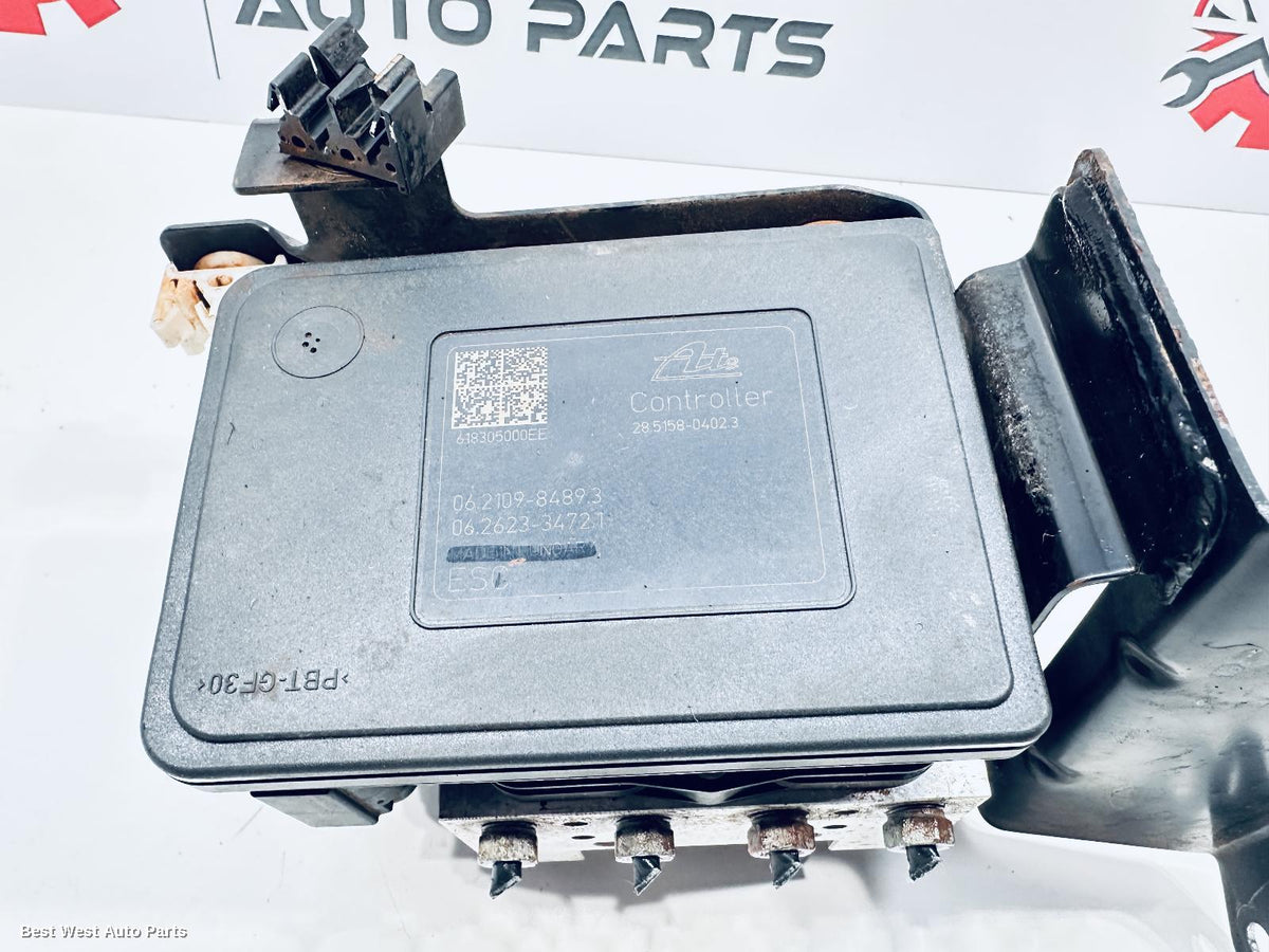 2018 NISSAN NAVARA Abs Pump/Modulator