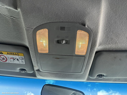 2017 TOYOTA HILUX Courtesy Light