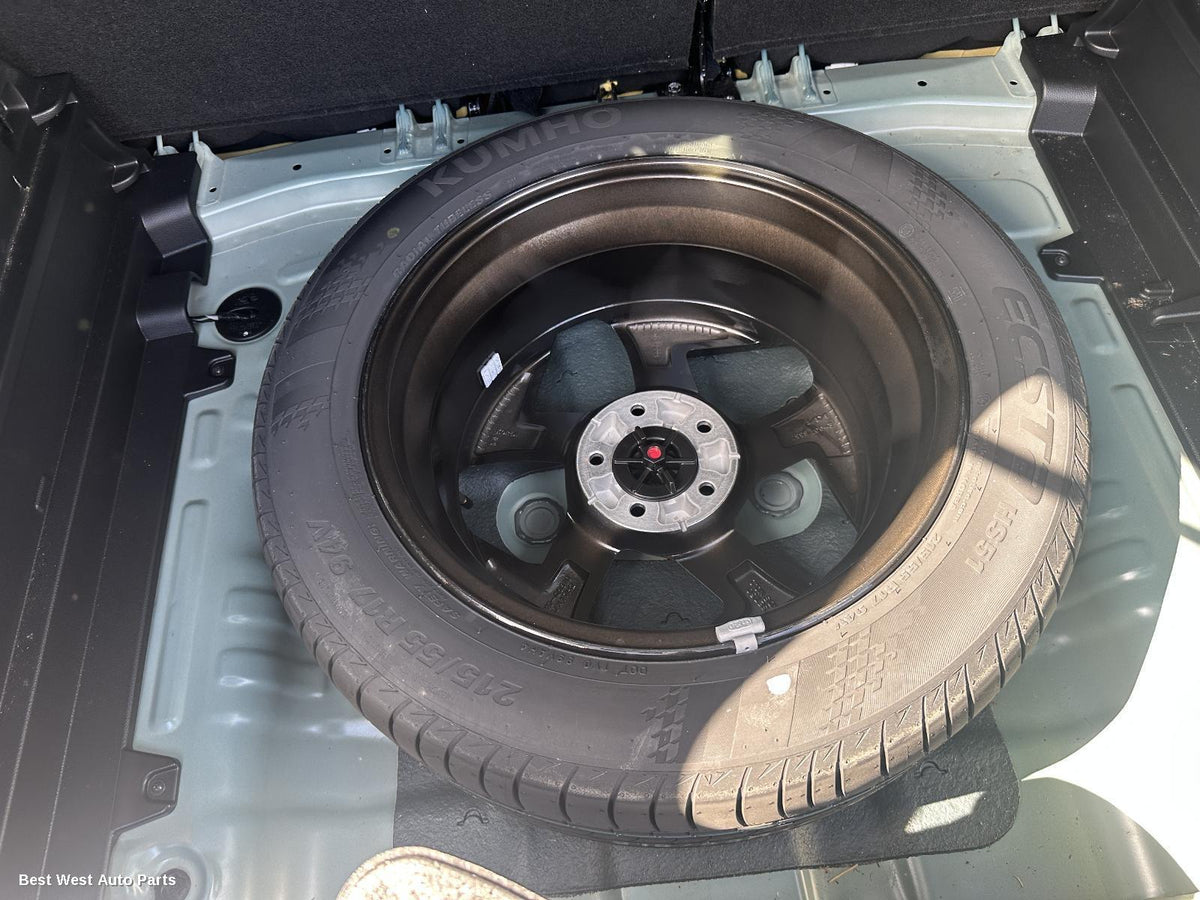 2025 KIA SELTOS Wheel Mag