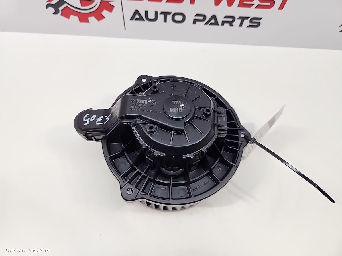 2020 HYUNDAI SANTA FE Heater Fan Motor