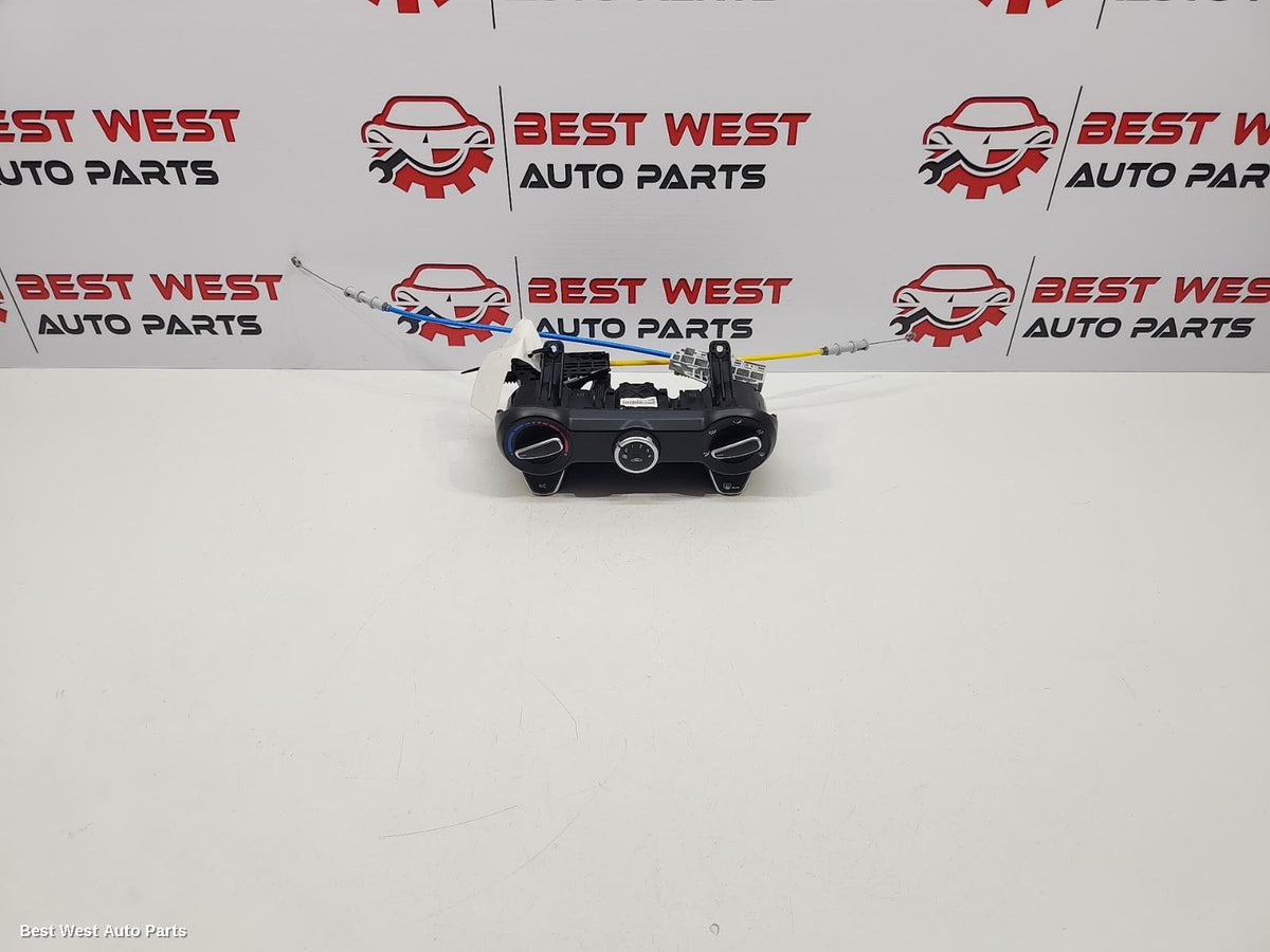2018 KIA RIO Heater/Ac Controls
