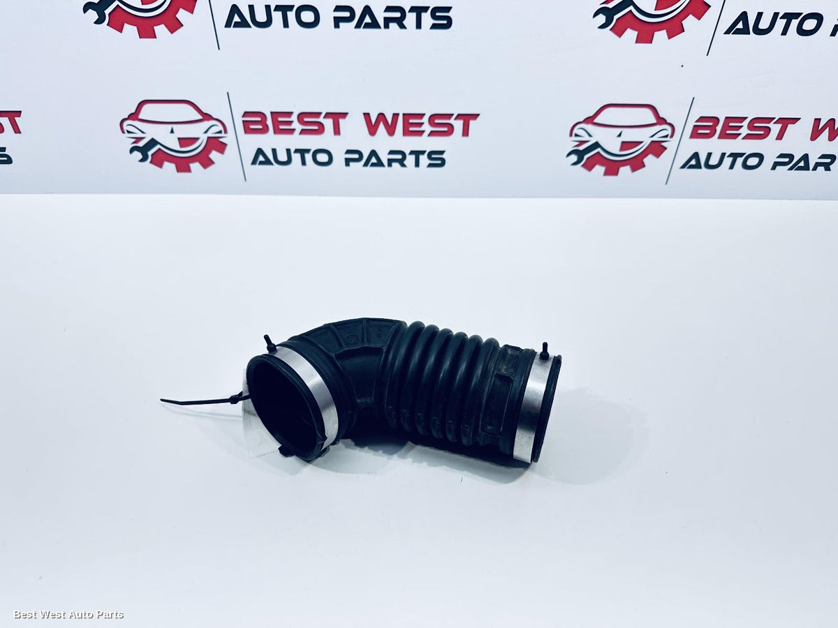 2021 NISSAN NAVARA Air Cleaner Duct/Hos