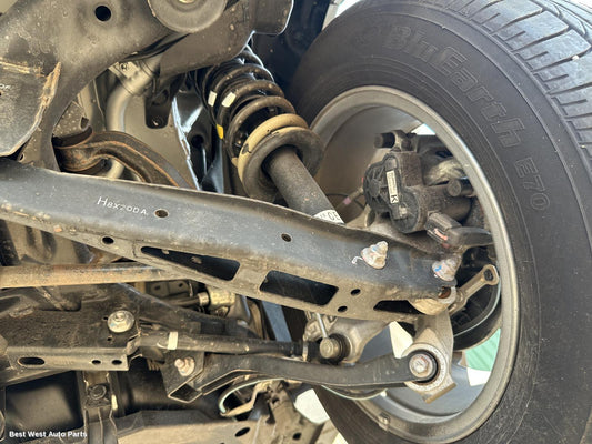 2018 SUBARU XV Right Rear Hub Assembly