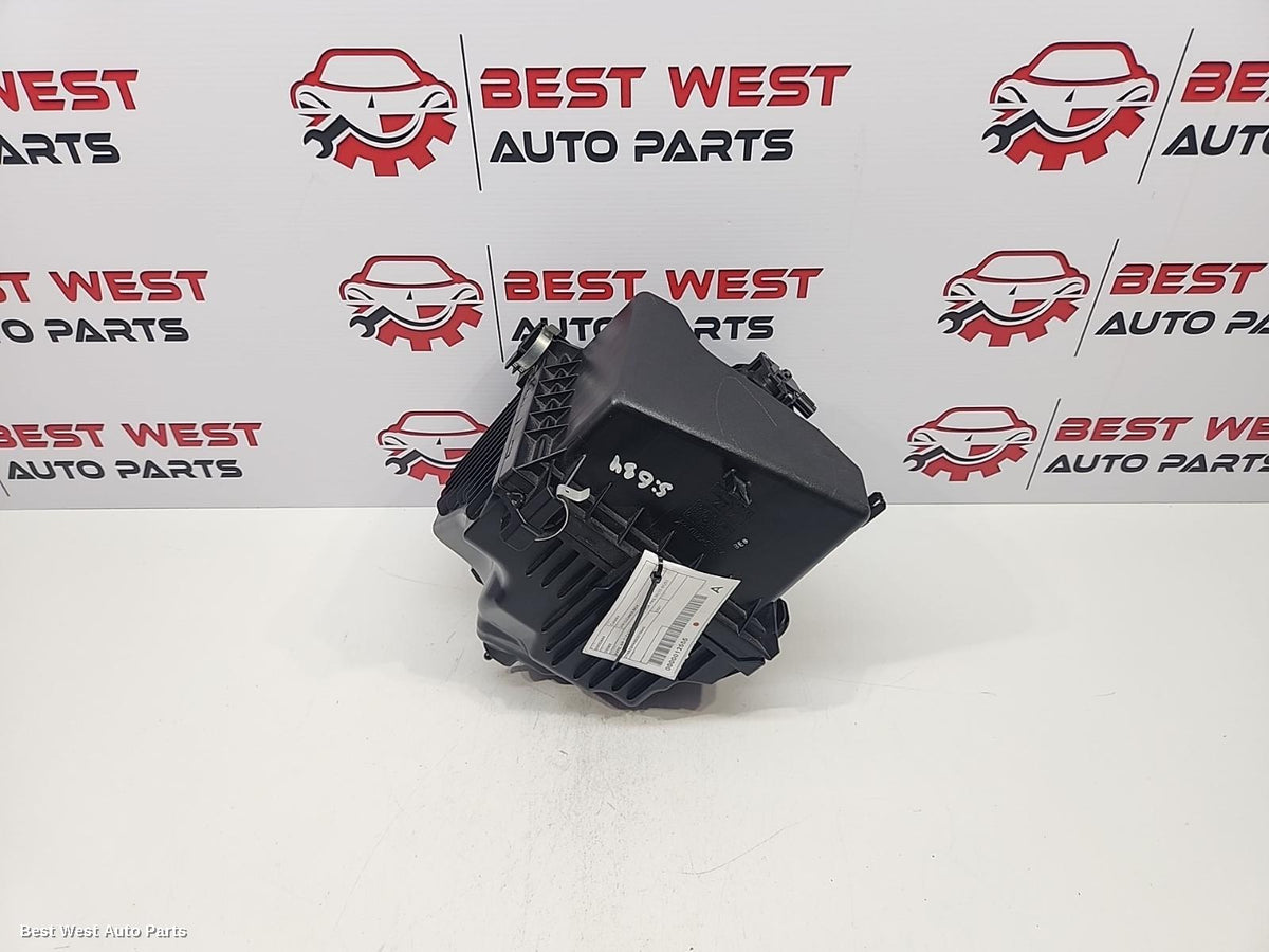 2021 TOYOTA CAMRY Air Cleaner/Box