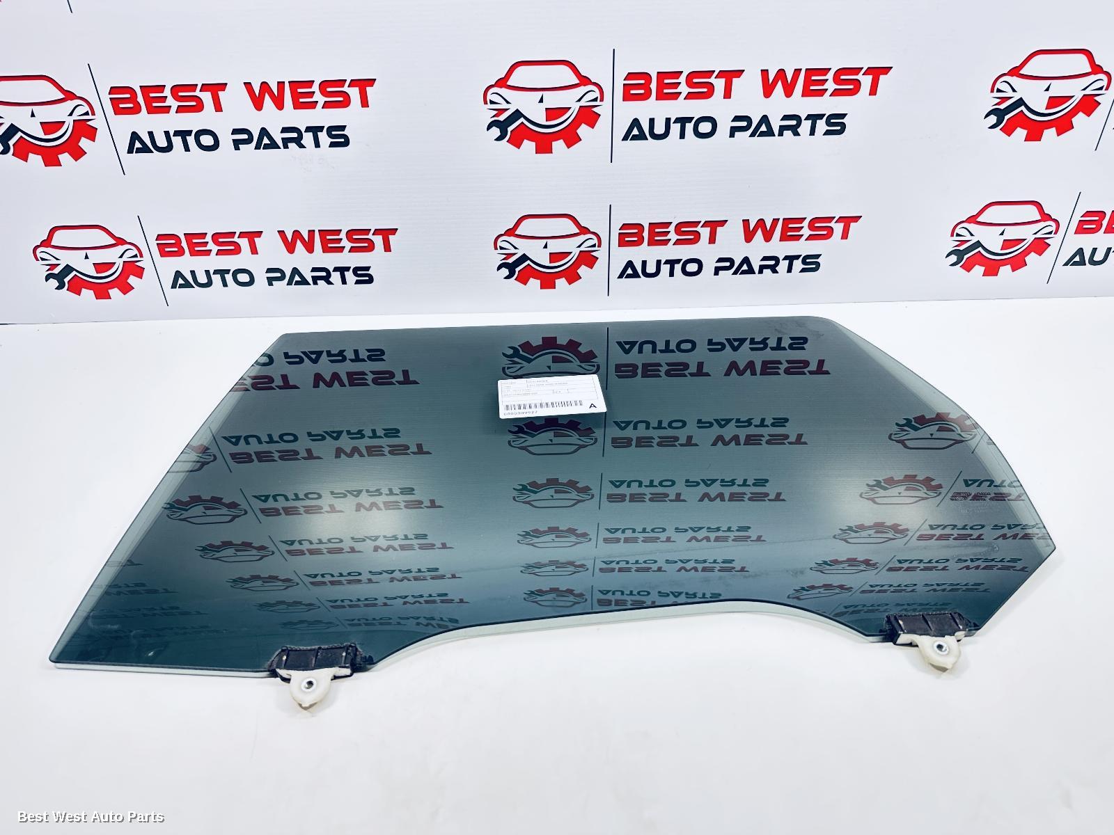 2015 MITSUBISHI OUTLANDER Left Rear Door Window
