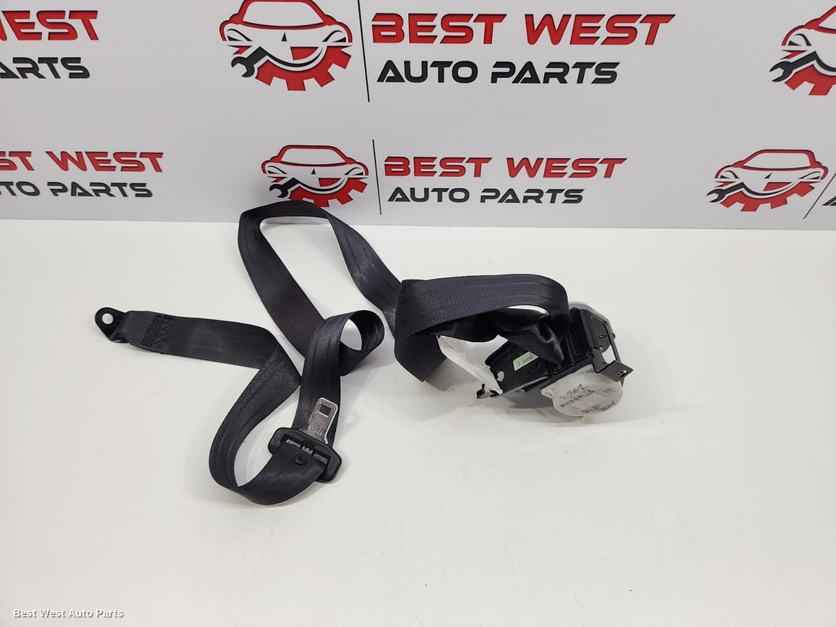 2018 MAZDA 3 Seatbelt/Stalk