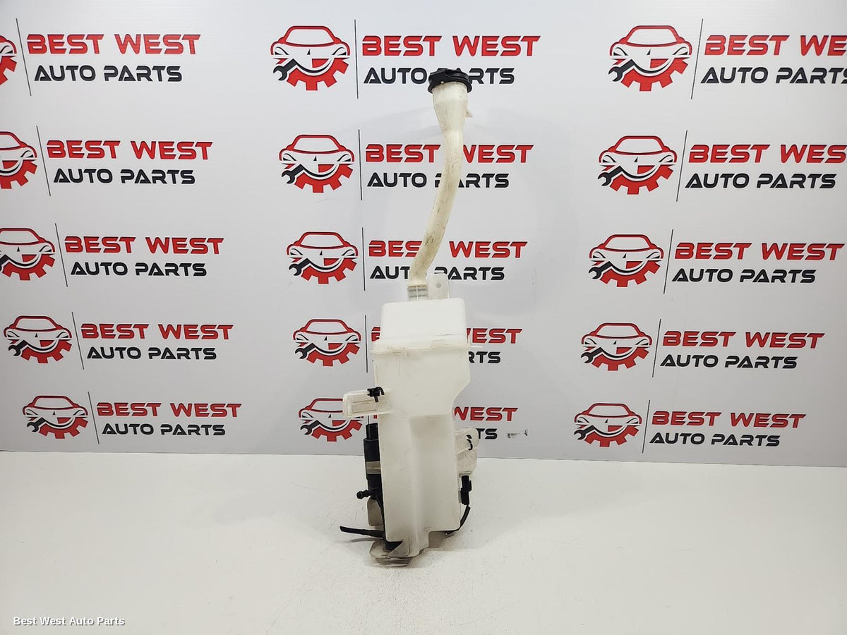 2017 LDV G10 Washer Bottle