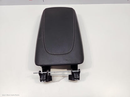 2019 HOLDEN COMMODORE Console