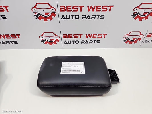 2022 MITSUBISHI OUTLANDER Console