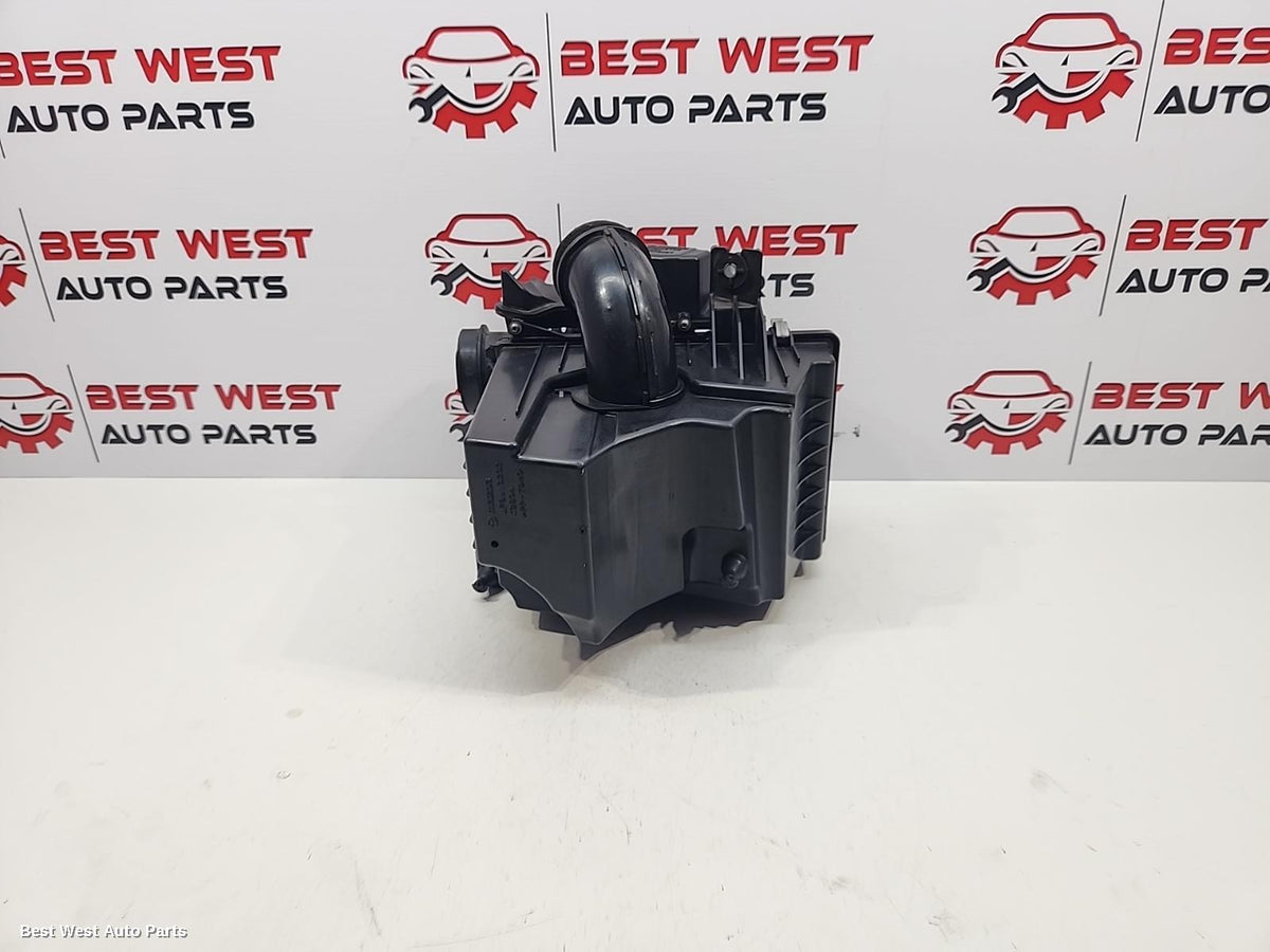 2011 MAZDA 3 Air Cleaner/Box