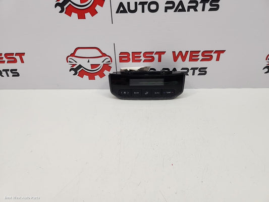 2022 TOYOTA KLUGER Heater/Ac Controls