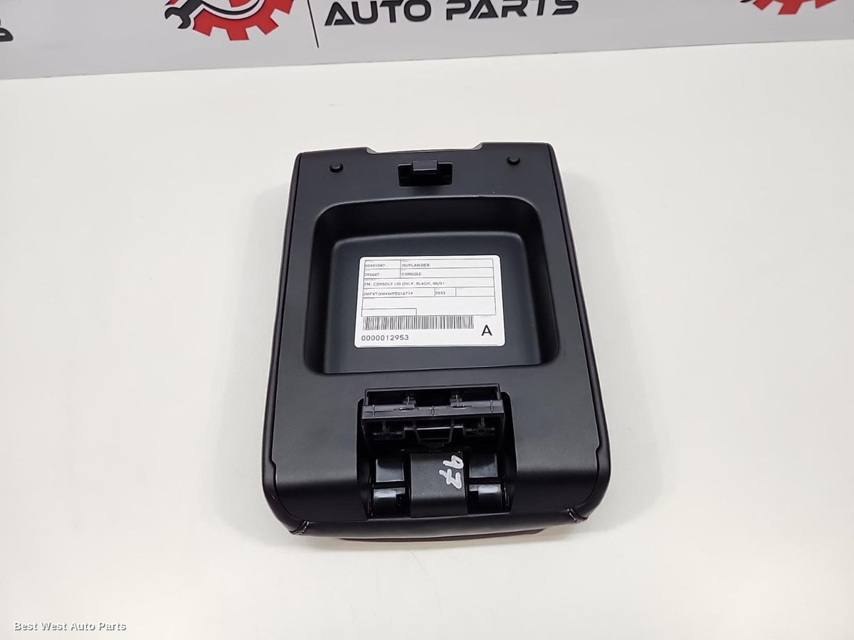 2023 MITSUBISHI OUTLANDER Console
