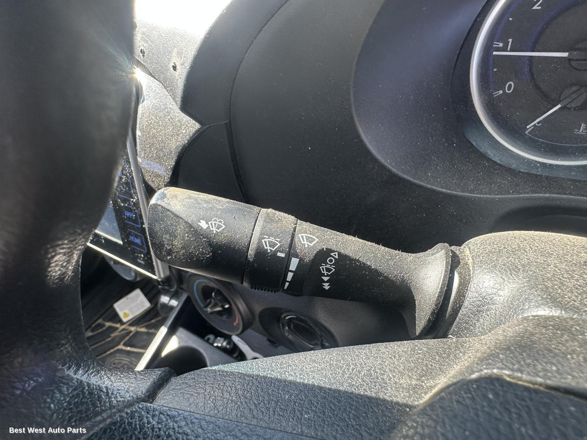 2017 TOYOTA HILUX Combination Switch
