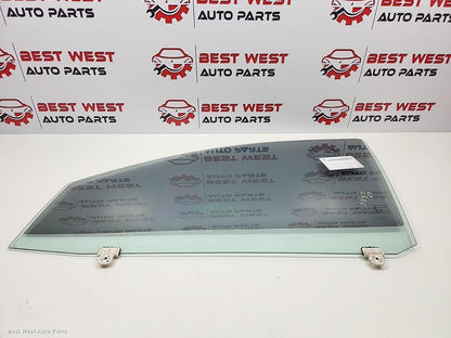 2019 MITSUBISHI PAJERO Left Front Door Window