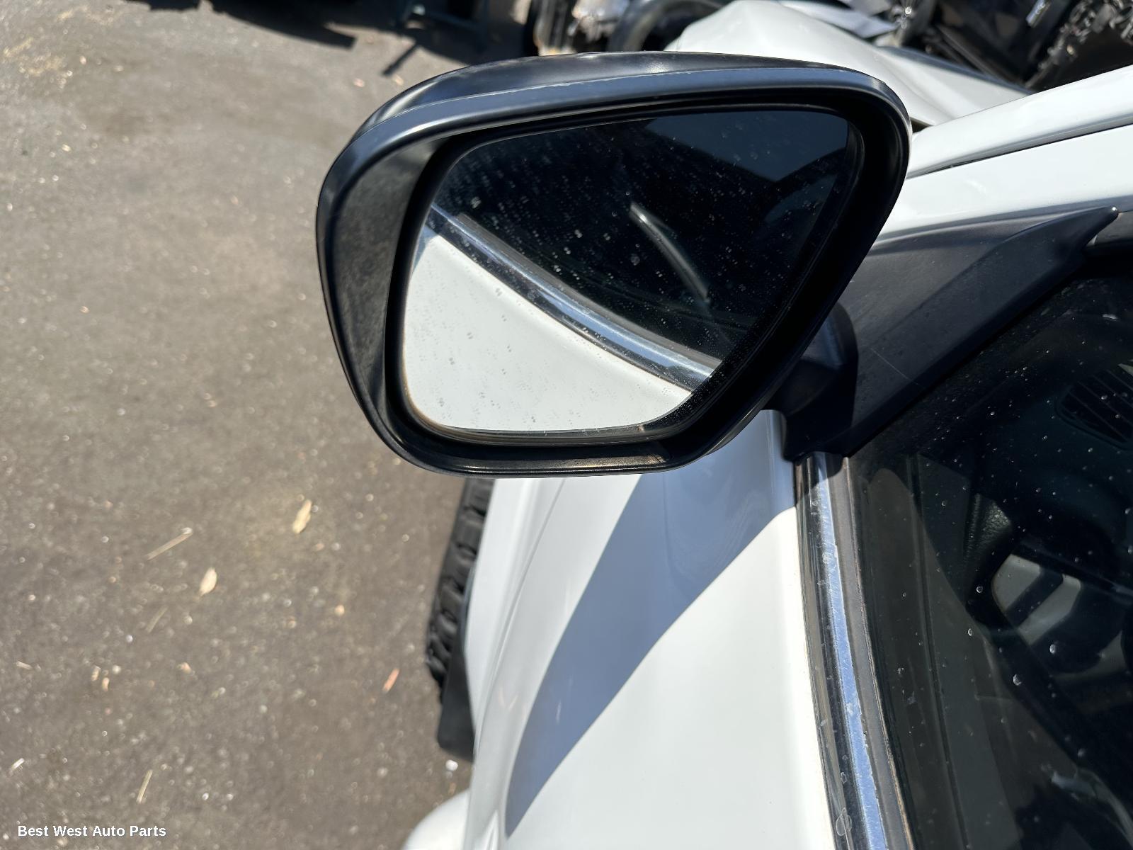 2018 NISSAN NAVARA Left Door Mirror