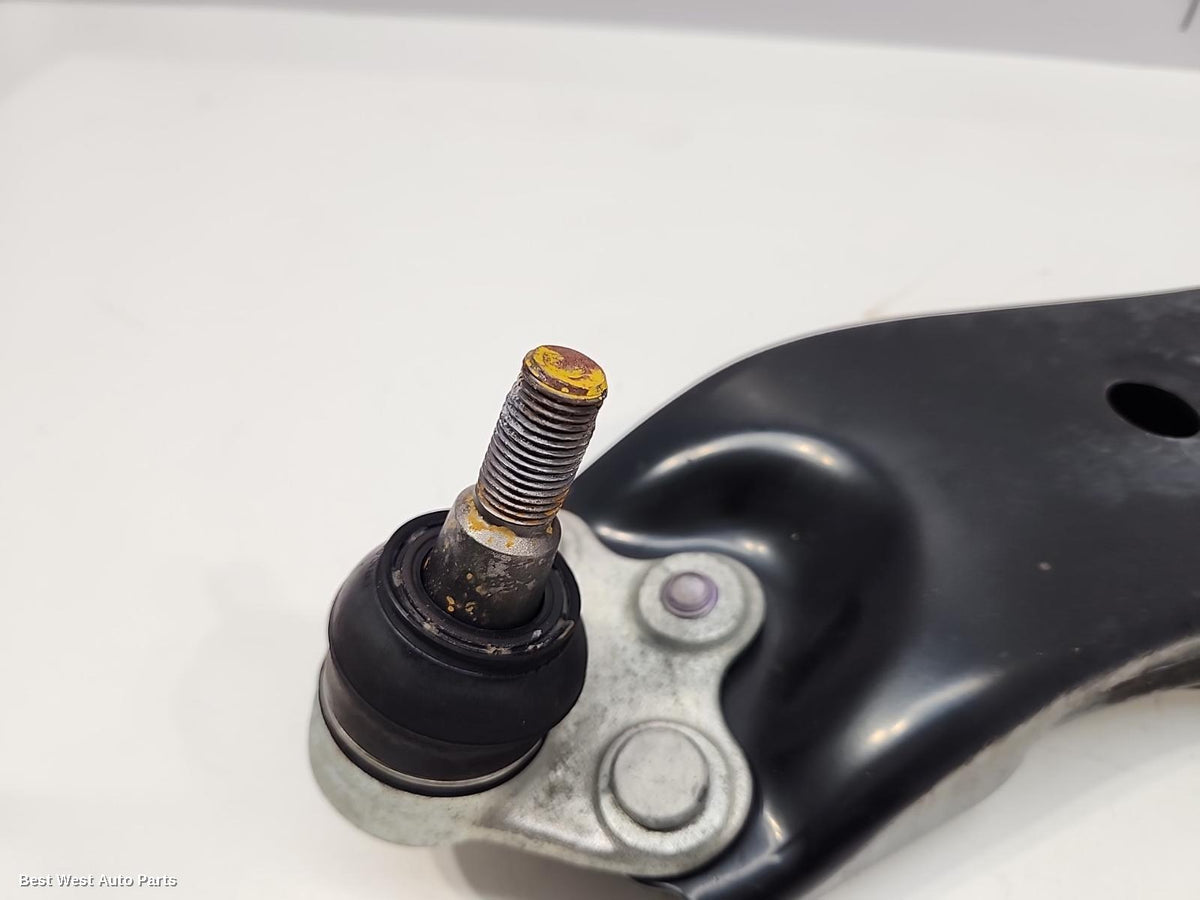 2025 TOYOTA RAV4 Left Front Lower Control Arm