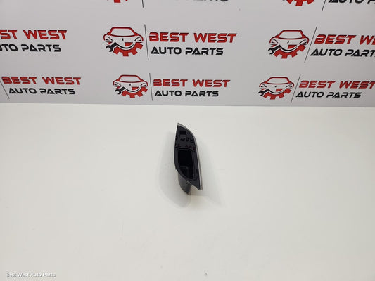 2019 MITSUBISHI TRITON Pwr Dr Wind Switch