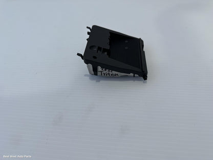 2021 MITSUBISHI TRITON REVERSE_CAMERA
