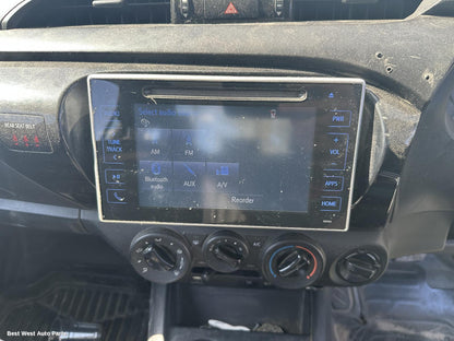 2017 TOYOTA HILUX Radio/Cd/Dvd/Sat/Tv