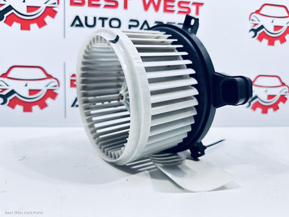 2023 MITSUBISHI OUTLANDER Heater Fan Motor