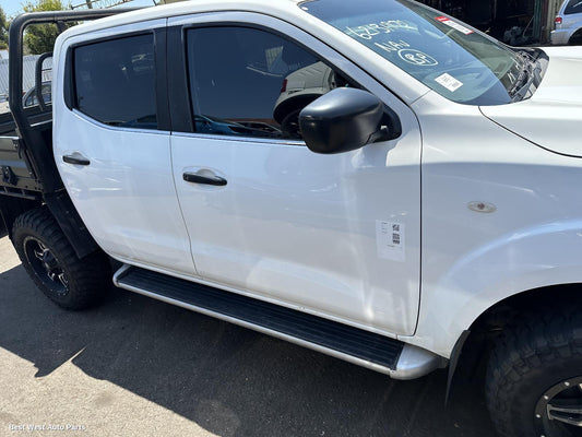 2018 NISSAN NAVARA Right Door Mirror