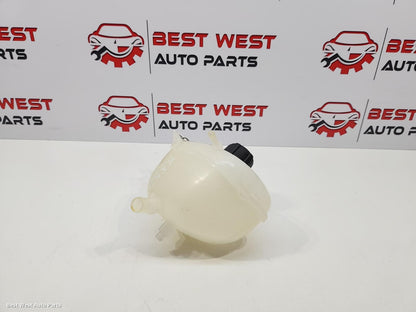 2025 MITSUBISHI OUTLANDER Overflow Bottle