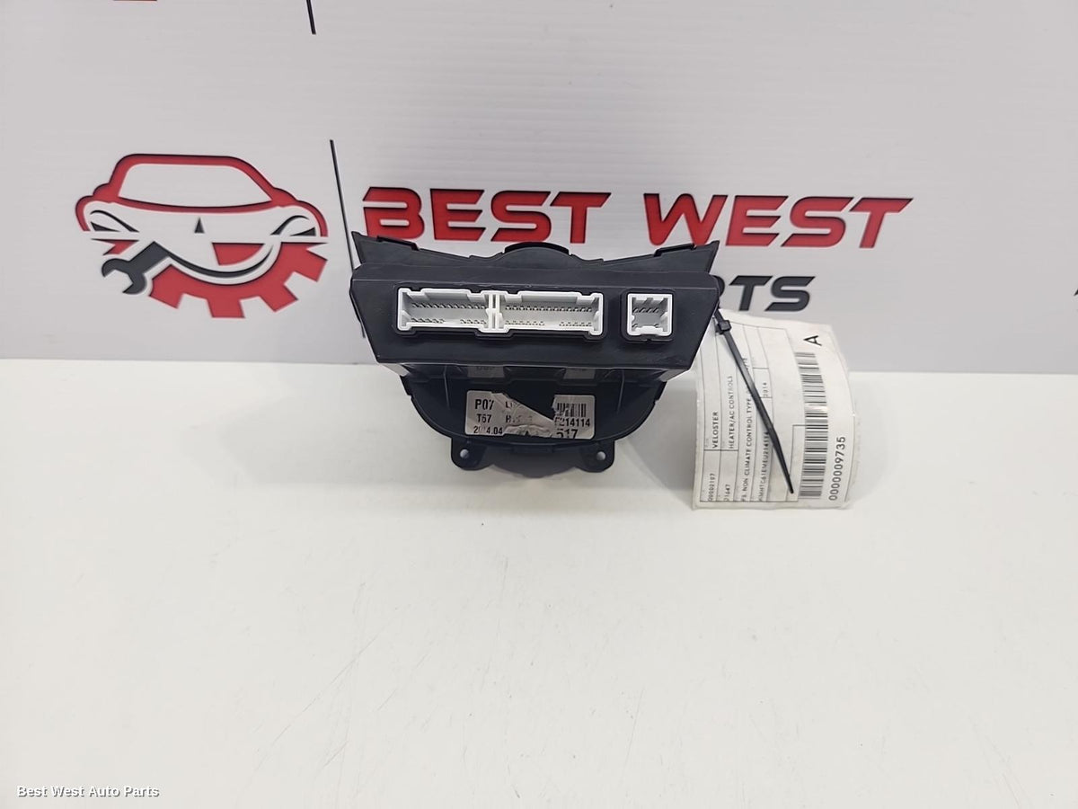 2014 HYUNDAI VELOSTER Heater/Ac Controls
