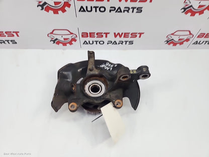 2017 TOYOTA COROLLA Left Front Hub Assembly