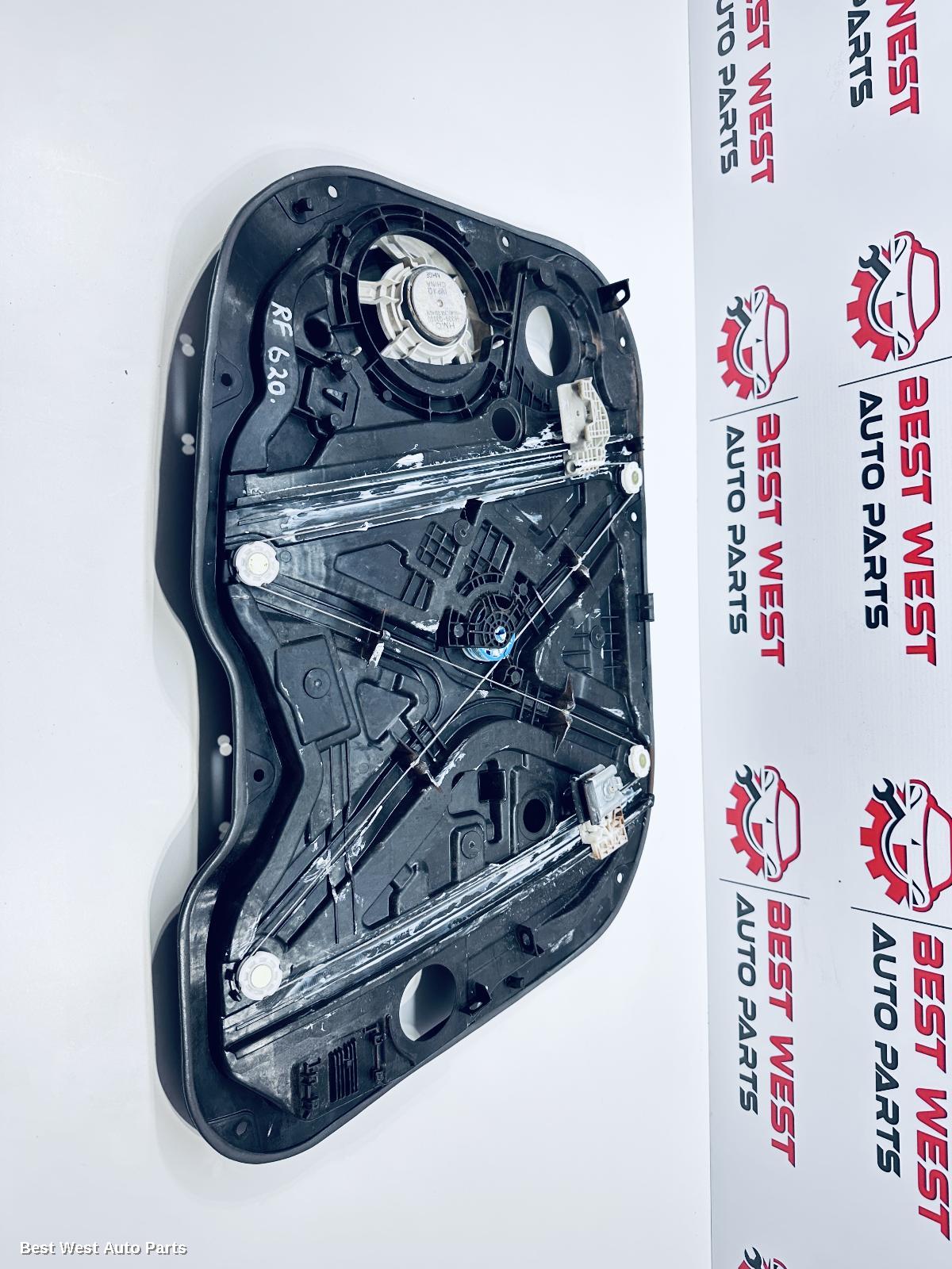 2018 HYUNDAI I30 Right Front Window Reg/Motor