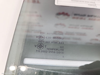 2019 MITSUBISHI PAJERO Right Rear Door Window