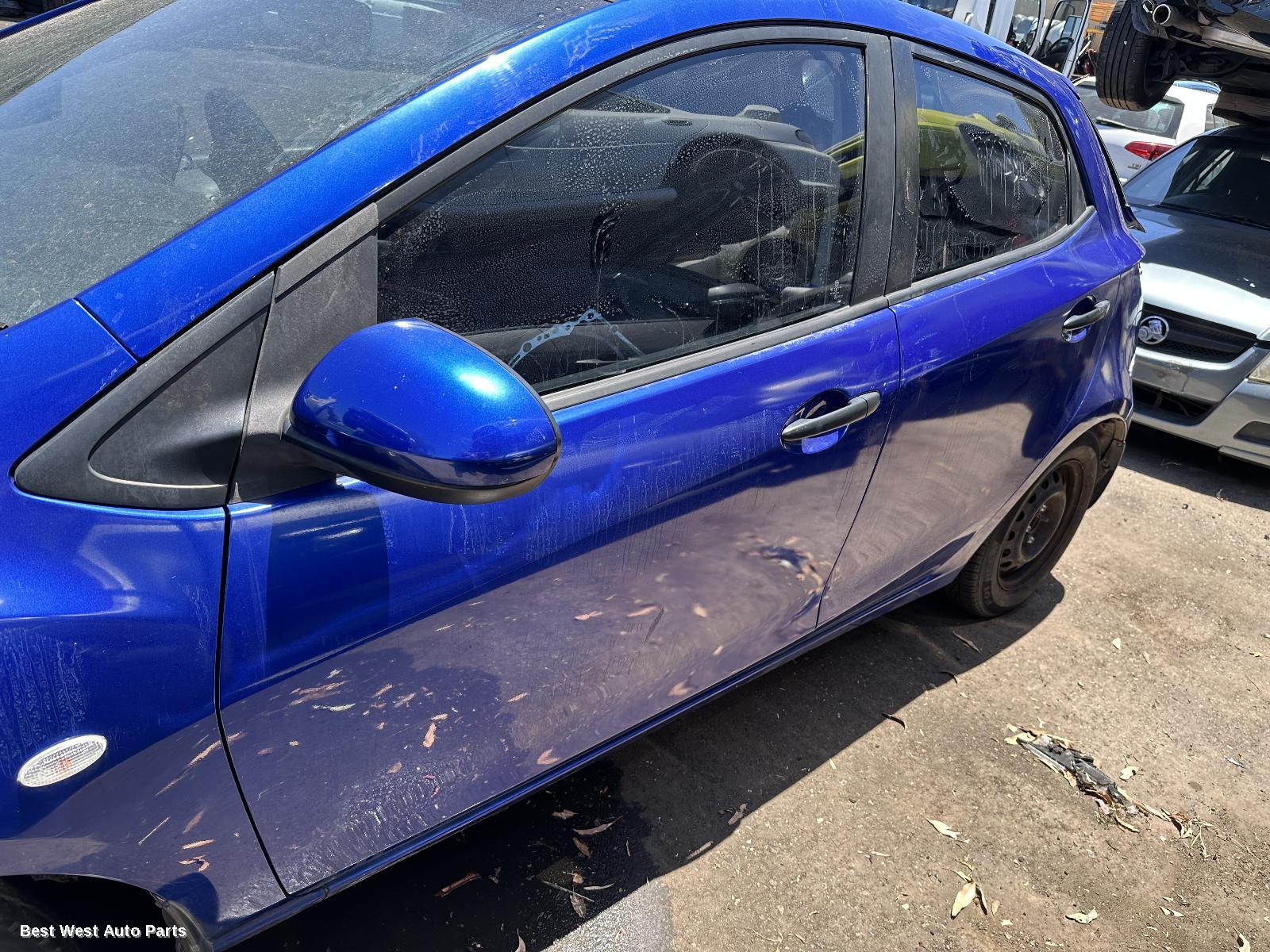2007 MAZDA 2 Left Guard