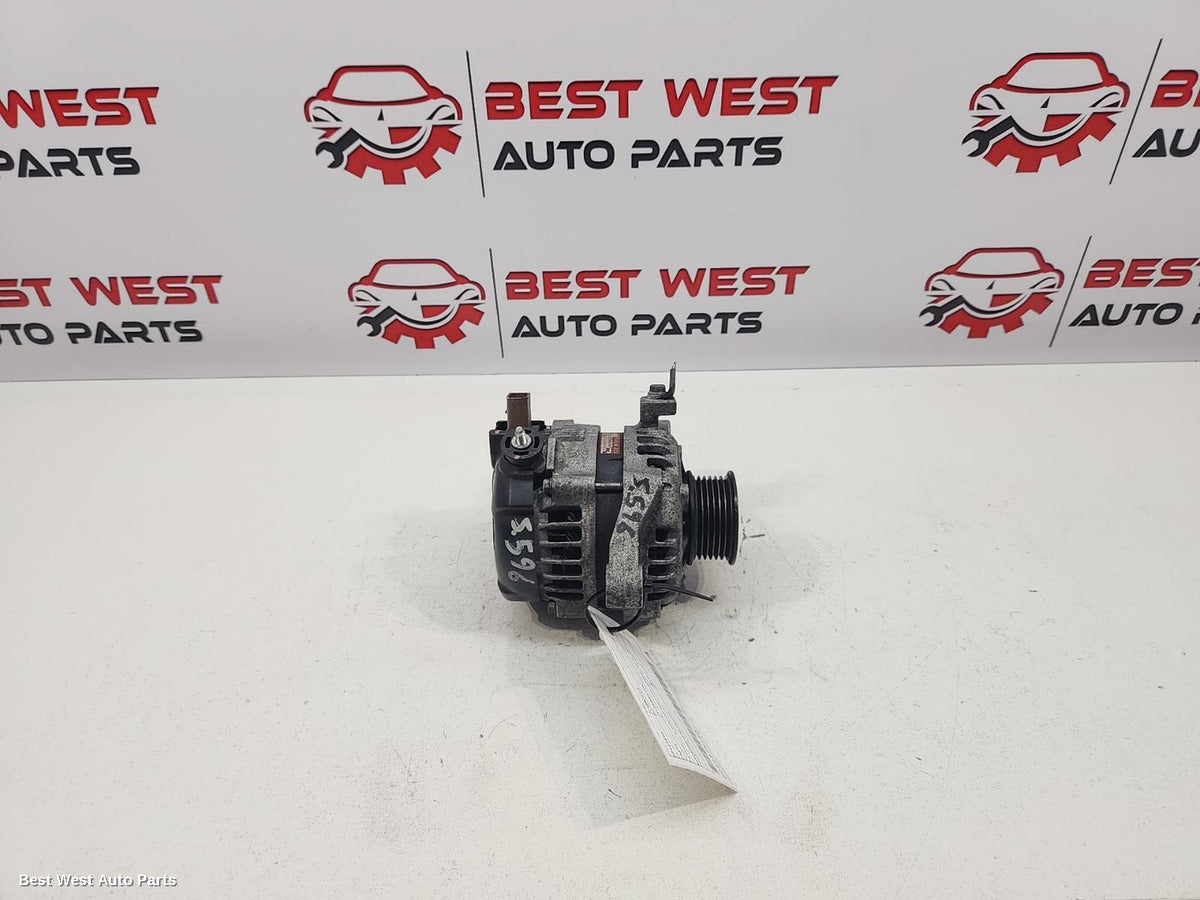 2014 TOYOTA COROLLA Alternator