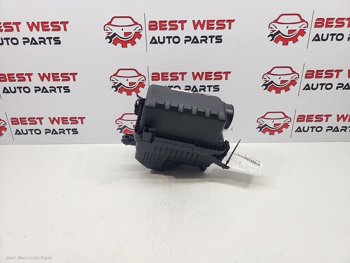 2023 HYUNDAI I30 Air Cleaner/Box