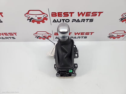 2020 TOYOTA C-HR Gear Stick/Shifter